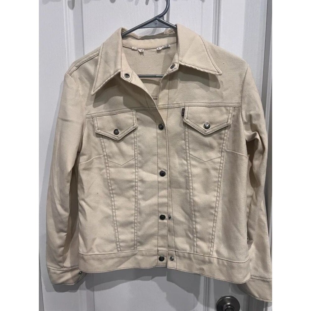 Levi’s Women’s Cream Denim Trucker Jacket Owl Embroidery Size Large